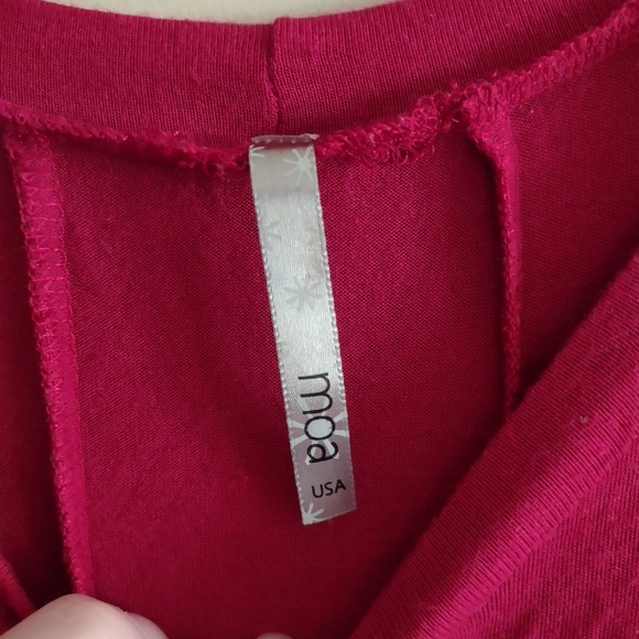 3/$20 moa • cranberry red soft knit flowy t shirt dress midi length half sleeves - Picture 3 of 4